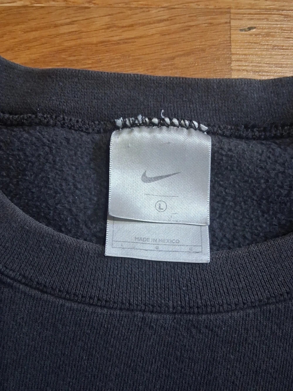 Nike Men's Black Crewneck Sweatshirt
